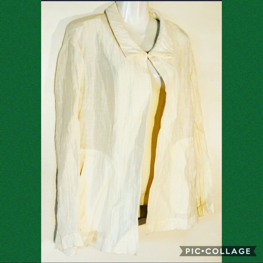 NWT Ellen Tracy ivory/white blazer